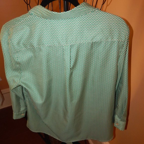Ladies The Limited Button Front Blouse Top Shirt Size L Green/Cream Design - Picture 6 of 8